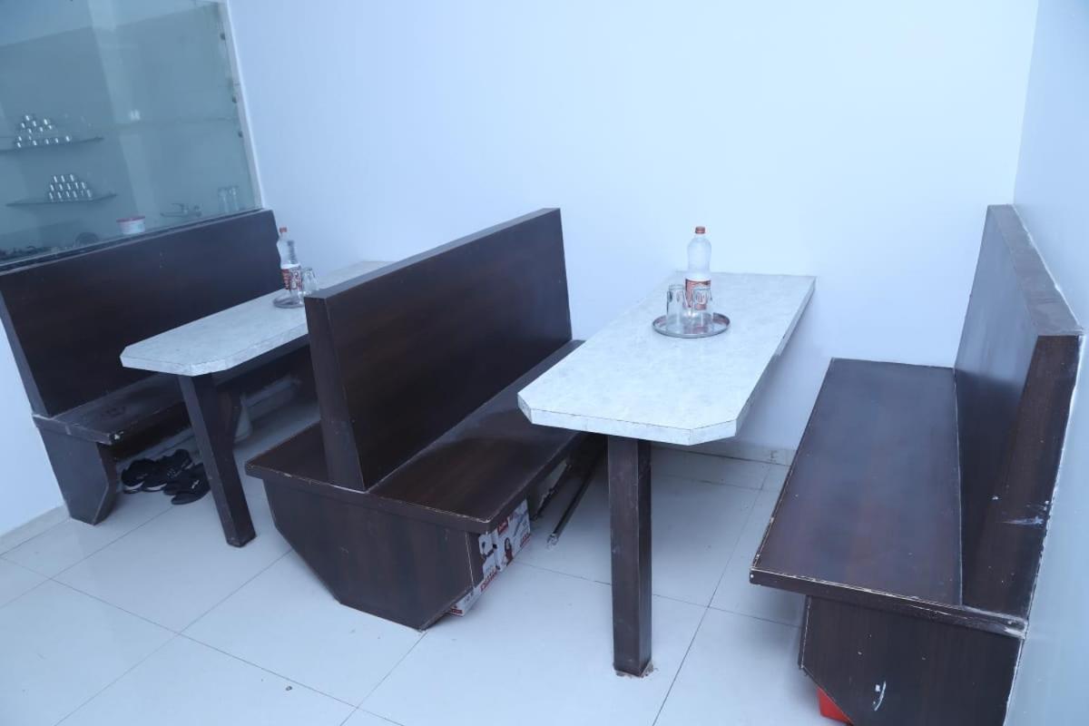 Hotel Kewal Inn Jalgaon Exterior photo